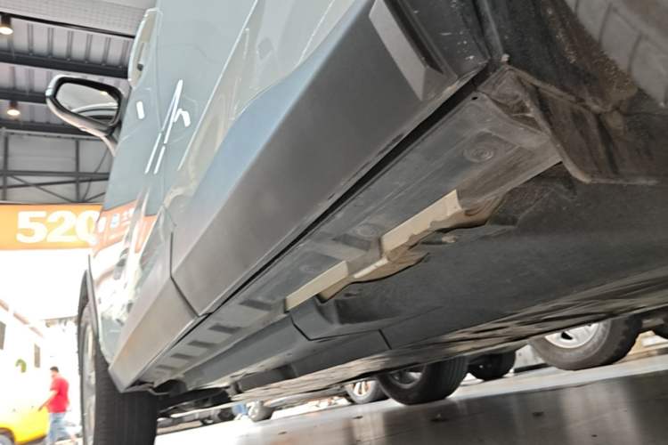 Used Toyota RAV4 2021 2.0L CVT Two-Wheel Drive Fashion Edition Left Side Sill