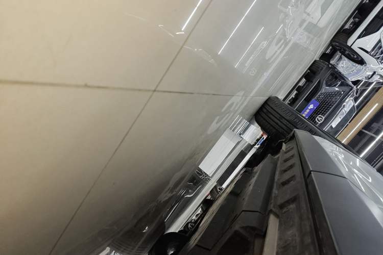 Used Toyota RAV4 2021 2.0L CVT Two-Wheel Drive Fashion PLUS Edition Left Side Sill