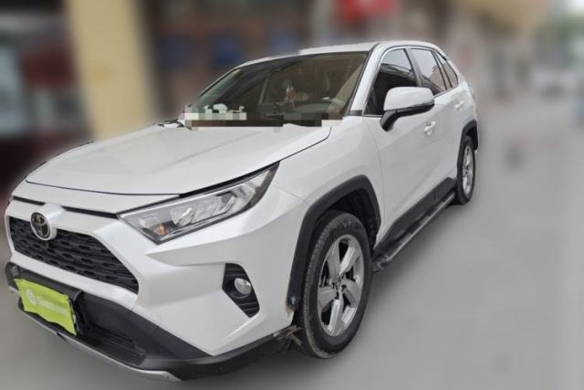 Used Toyota RAV4 2021 2.0L CVT Two-Wheel Drive Fashion PLUS Edition