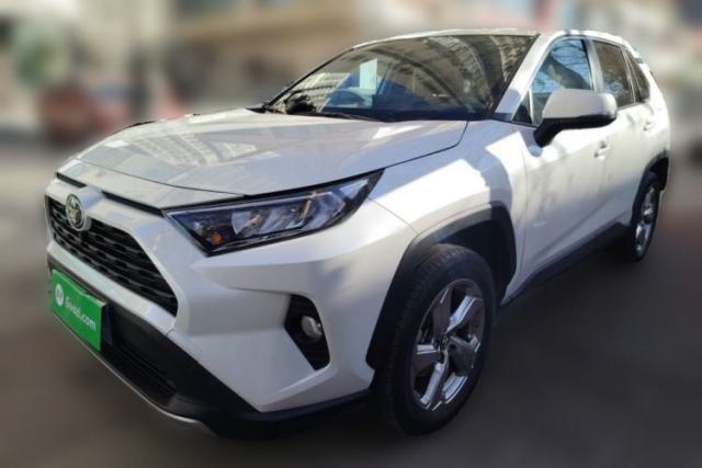 Used Toyota RAV4 2021 2.0L CVT Two-Wheel Drive Fashion PLUS Edition