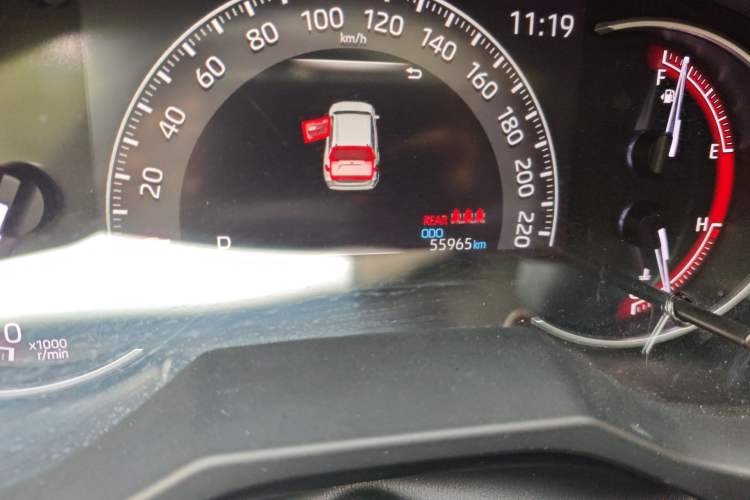 Used Toyota RAV4 2021 2.0L CVT 4x4 Trend Edition Odometer Close Up