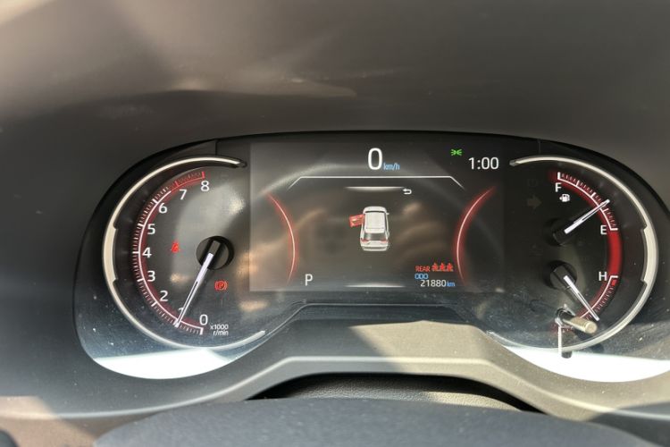 Used Toyota RAV4 2021 2.0L CVT Four-Wheel Drive Premium Edition Odometer Close Up