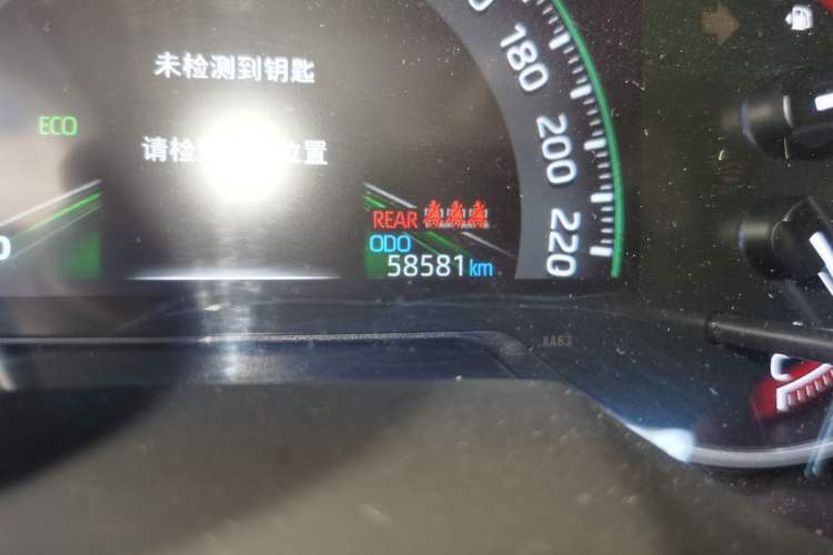 Used Toyota RAV4 2021 2.0L CVT Two-Wheel Drive Fashion PLUS Edition Odometer Close Up