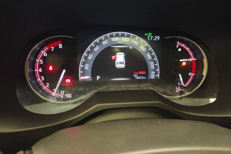 Used Toyota RAV4 2021 2.0L CVT Two-Wheel Drive Fashion PLUS Edition Odometer Close Up