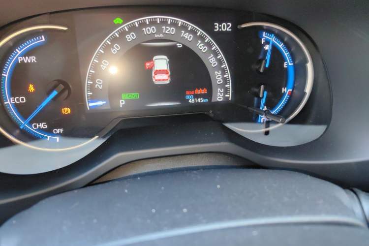 Used Toyota RAV4 2021 Dual-Engine 2.5L E-CVT Four-Wheel Drive Elite PLUS Edition Odometer Close Up
