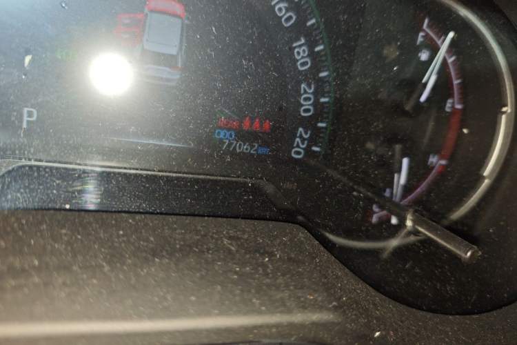 Used Toyota RAV4 2021 2.0L CVT 4x4 Style PLUS Edition Odometer Close Up