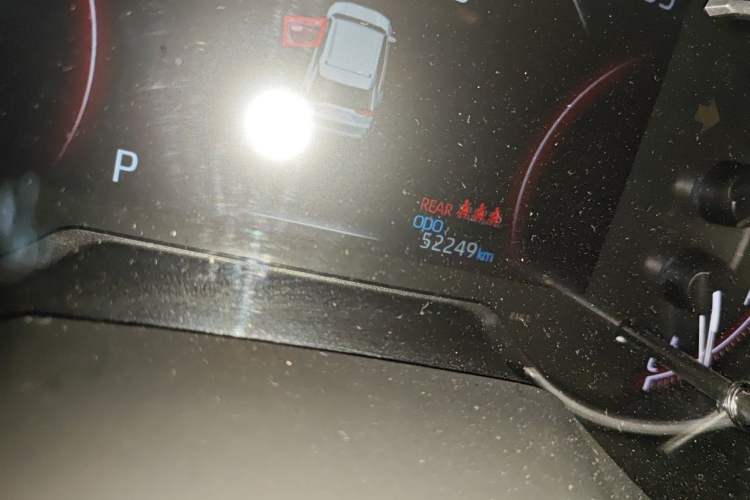 Used Toyota RAV4 2021 2.0L CVT 4x4 Style PLUS Edition Odometer Close Up