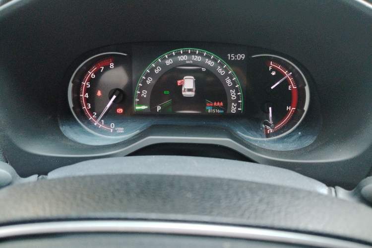 Used Toyota RAV4 2021 2.0L CVT Two-Wheel Drive Fashion PLUS Edition Odometer Close Up