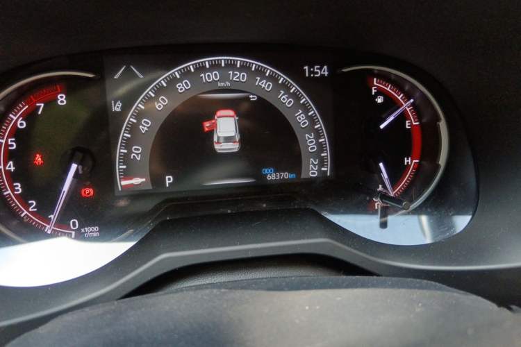 Used Toyota RAV4 2021 2.0L CVT Two-Wheel Drive Fashion PLUS Edition Odometer Close Up