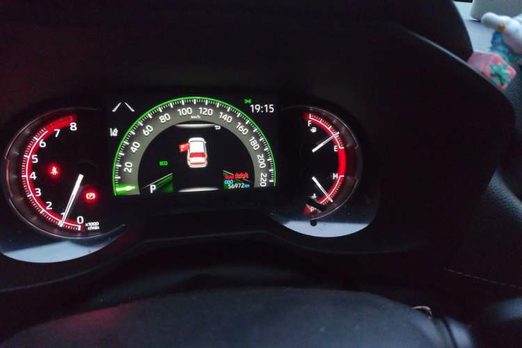 Used Toyota RAV4 2021 2.0L CVT Two-Wheel Drive Fashion PLUS Edition Odometer Close Up