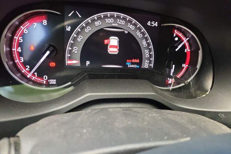 Used Toyota RAV4 2021 2.0L CVT Two-Wheel Drive Fashion PLUS Edition Odometer Close Up