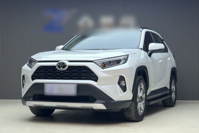 Used Toyota RAV4 2021 2.0L CVT Two-Wheel Drive Fashion PLUS Edition
