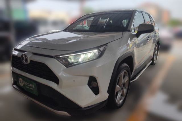Used Toyota RAV4 2021 2.0L CVT Two-Wheel Drive Fashion PLUS Edition