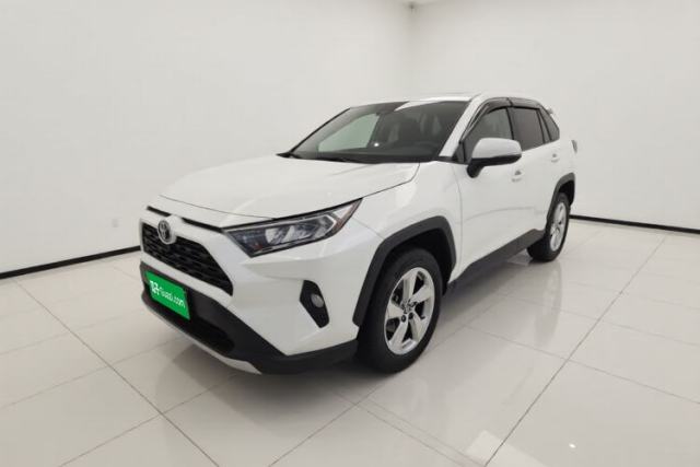 Used Toyota RAV4 2021 2.0L CVT Two-Wheel Drive Fashion PLUS Edition
