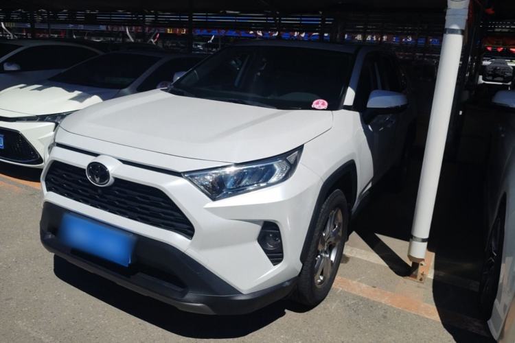 Used Toyota RAV4 2021 2.0L CVT Two-Wheel Drive Fashion Edition Guazi used car, China used car export, Used car for sale, Used  cars, Cheapest cars for sale