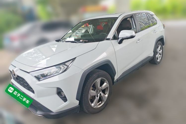 Used Toyota RAV4 2021 2.0L CVT Two-Wheel Drive Fashion Edition Guazi used car, China used car export, Used car for sale, Used  cars, Cheapest cars for sale