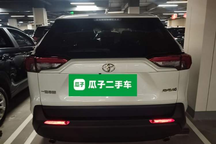 Used Toyota RAV4 2021 2.0L CVT Two-Wheel Drive Urban Edition Rear