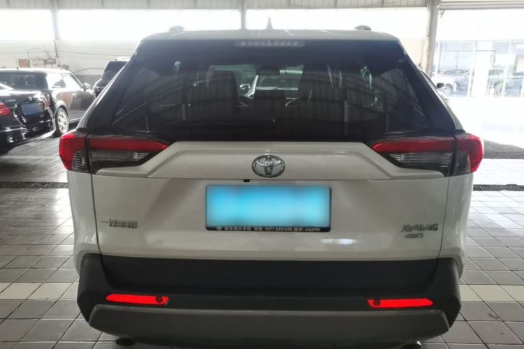 Used Toyota RAV4 2021 2.0L CVT 4x4 Trend Edition Rear