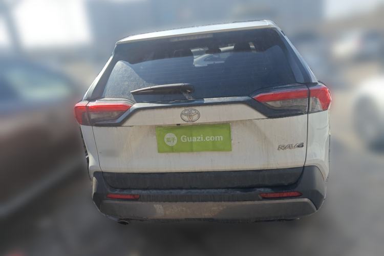 Used Toyota RAV4 2021 2.0L CVT Two-Wheel Drive Fashion Edition Rear