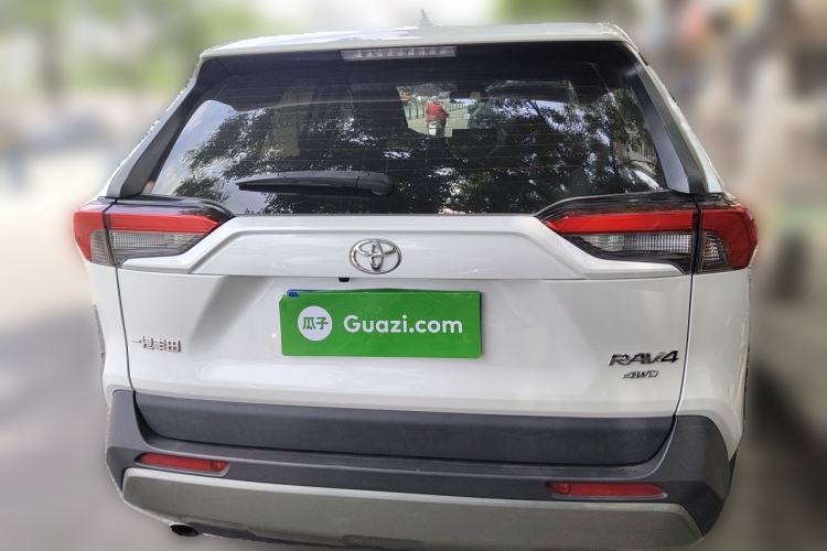 Used Toyota RAV4 2021 2.0L CVT 4x4 Style PLUS Edition Rear