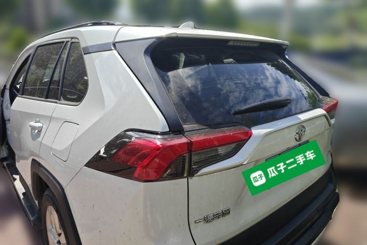 Used Toyota RAV4 2021 2.0L CVT Two-Wheel Drive Fashion PLUS Edition Rear