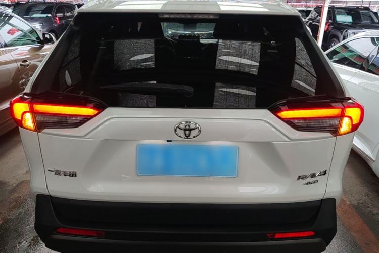 Used Toyota RAV4 2021 2.0L CVT 4x4 Trend Edition Rear