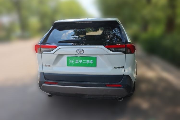 Used Toyota RAV4 2021 2.0L CVT Two-Wheel Drive Fashion PLUS Edition Rear
