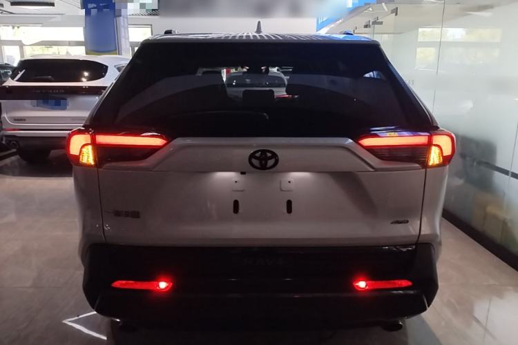 Used Toyota RAV4 2021 2.0L CVT 4x4 Style PLUS Edition Rear