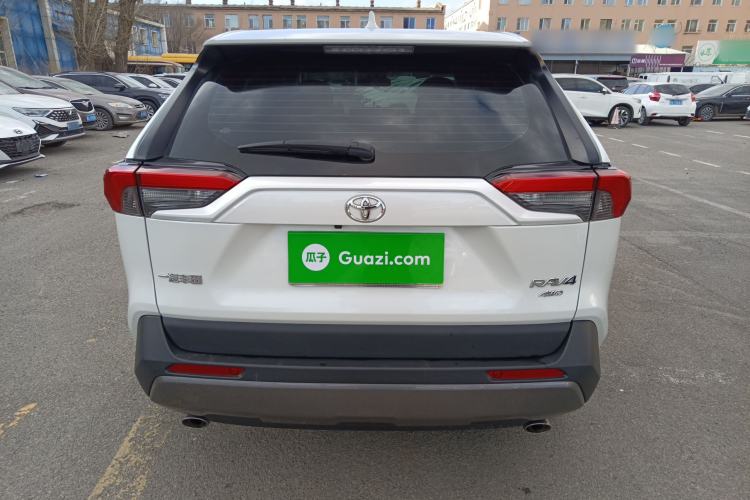 Used Toyota RAV4 2021 2.0L CVT 4x4 Style PLUS Edition Rear