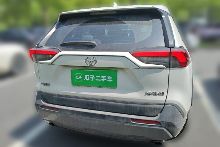 Used Toyota RAV4 2021 2.0L CVT Two-Wheel Drive Fashion PLUS Edition Rear