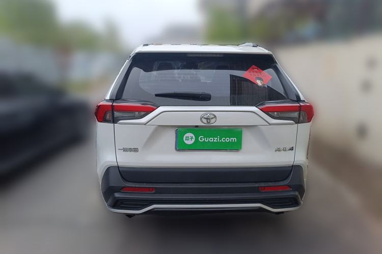 Used Toyota RAV4 2021 2.0L CVT Two-Wheel Drive Fashion PLUS Edition Rear