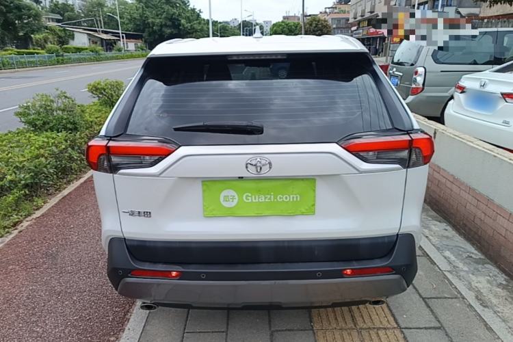 Used Toyota RAV4 2021 2.0L CVT Two-Wheel Drive Fashion PLUS Edition Rear