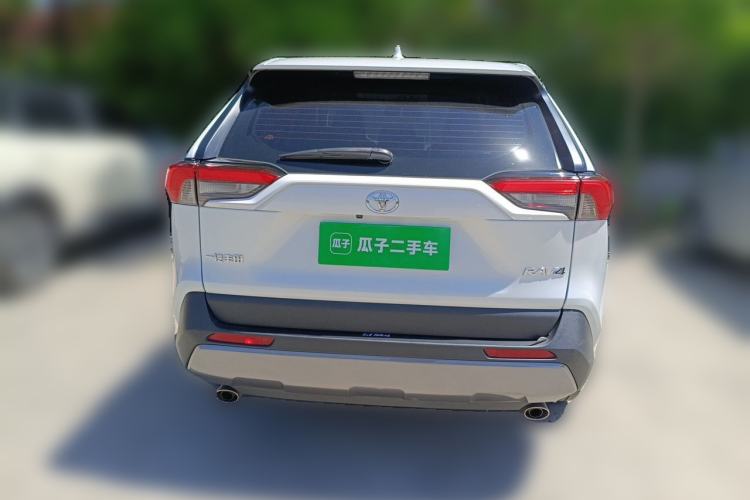 Used Toyota RAV4 2021 2.0L CVT Two-Wheel Drive Fashion Edition Rear