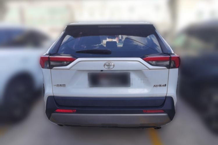 Used Toyota RAV4 2021 2.0L CVT Two-Wheel Drive Fashion PLUS Edition Rear