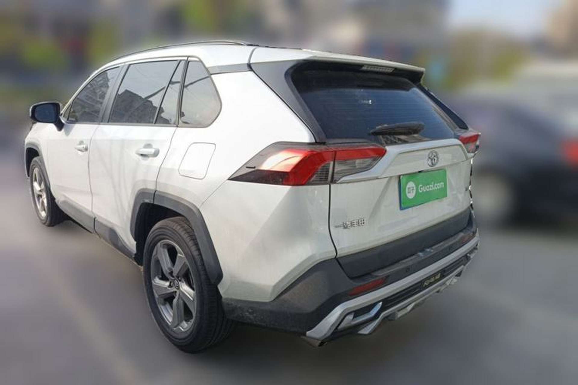 Used Toyota RAV4 2021 2.0L CVT Two-Wheel Drive Fashion Edition Rear Left 45 Deg
