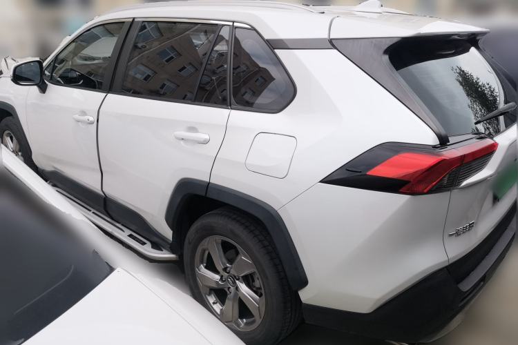 Used Toyota RAV4 2021 2.0L CVT 4x4 Style PLUS Edition Rear Left 45 Deg