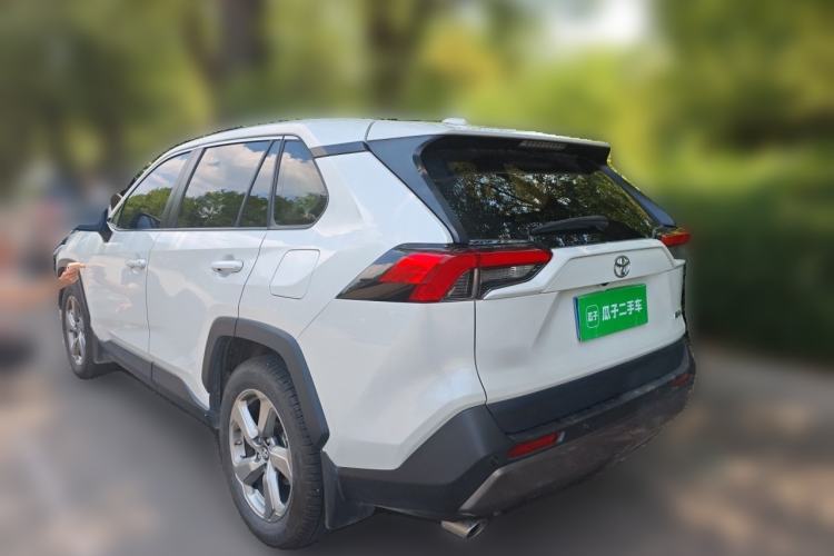 Used Toyota RAV4 2021 2.0L CVT Two-Wheel Drive Fashion PLUS Edition Rear Left 45 Deg