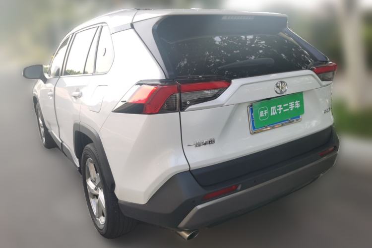 Used Toyota RAV4 2021 2.0L CVT Two-Wheel Drive Fashion Edition Rear Left 45 Deg