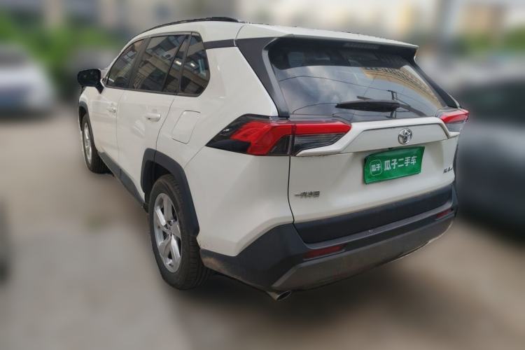 Used Toyota RAV4 2021 2.0L CVT Two-Wheel Drive Fashion PLUS Edition Rear Left 45 Deg