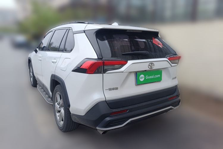 Used Toyota RAV4 2021 2.0L CVT Two-Wheel Drive Fashion PLUS Edition Rear Left 45 Deg