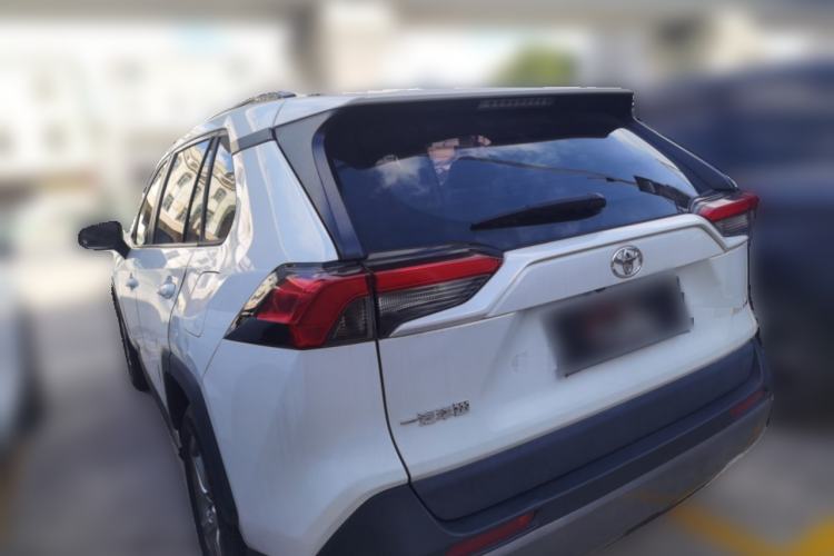 Used Toyota RAV4 2021 2.0L CVT Two-Wheel Drive Fashion PLUS Edition Rear Left 45 Deg