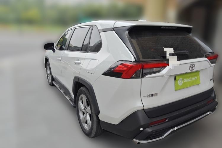 Used Toyota RAV4 2021 2.0L CVT Two-Wheel Drive Fashion PLUS Edition Rear Left 45 Deg