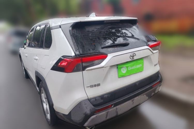 Used Toyota RAV4 2021 2.0L CVT Two-Wheel Drive Fashion PLUS Edition Rear Left 45 Deg