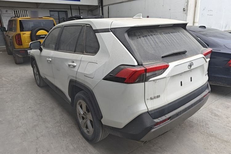 Used Toyota RAV4 2021 2.0L CVT Two-Wheel Drive Fashion PLUS Edition Rear Left 45 Deg