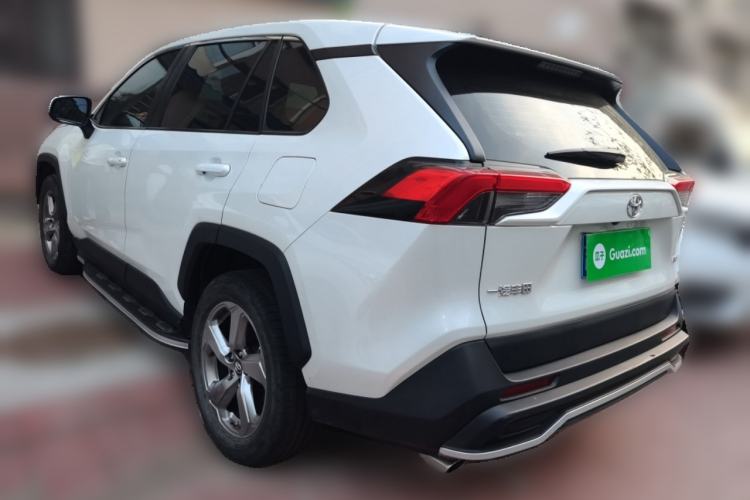 Used Toyota RAV4 2021 2.0L CVT Two-Wheel Drive Fashion Edition Rear Left 45 Deg
