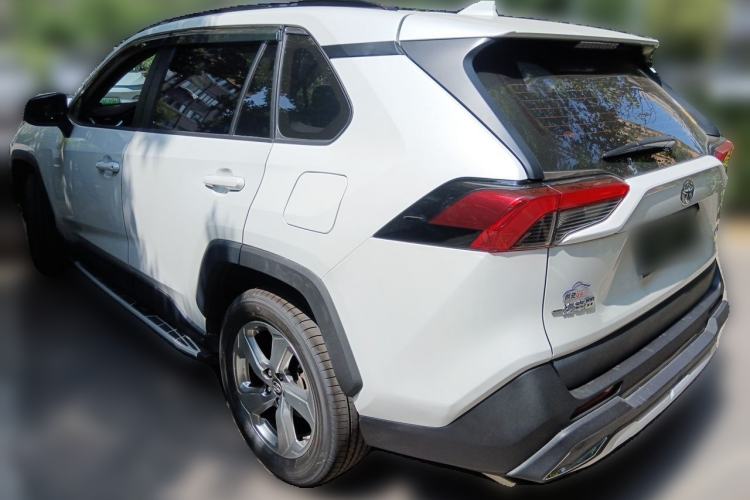 Used Toyota RAV4 2021 2.0L CVT Two-Wheel Drive Fashion PLUS Edition Rear Left 45 Deg