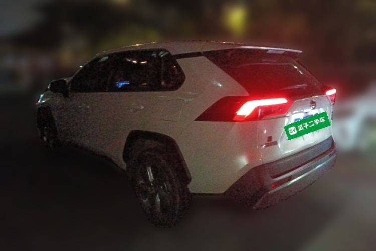Used Toyota RAV4 2021 2.0L CVT Two-Wheel Drive Fashion Edition Rear Left 45 Deg