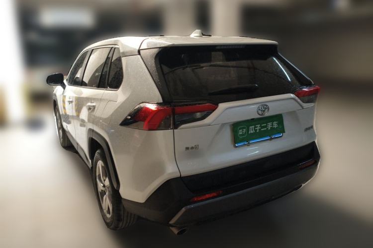 Used Toyota RAV4 2021 2.0L CVT Two-Wheel Drive Fashion PLUS Edition Rear Left 45 Deg