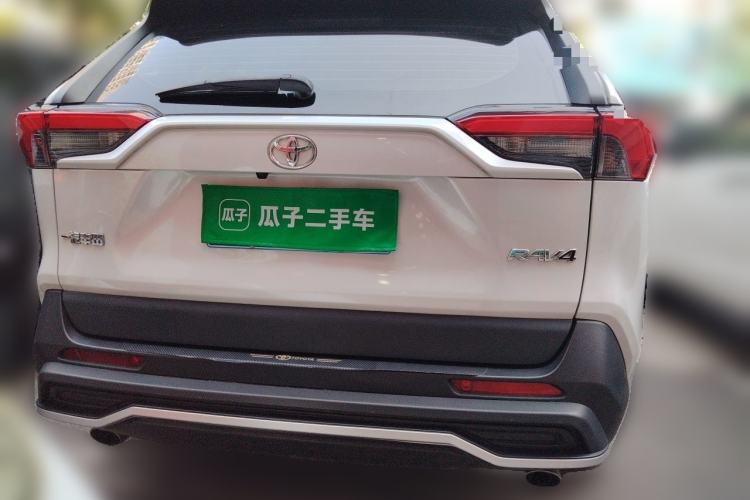 Used Toyota RAV4 2021 2.0L CVT Two-Wheel Drive Fashion PLUS Edition Rear