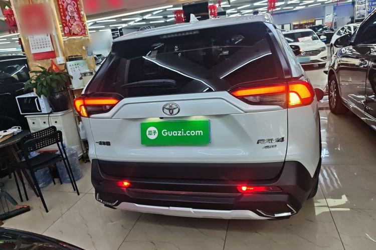 Used Toyota RAV4 2021 2.0L CVT 4x4 Style PLUS Edition Rear